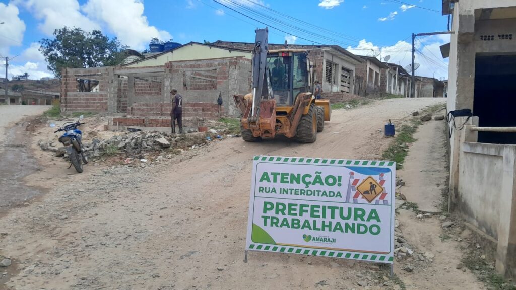 Prefeitura de Amaraji inicia requalificação do acesso principal ao bairro Recanto dos Pássaros