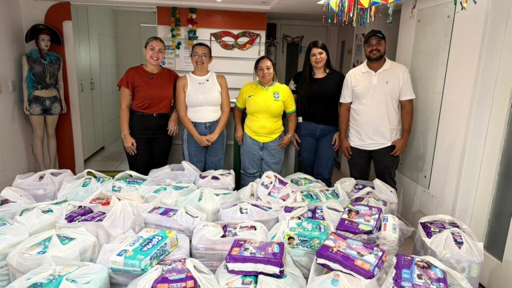 Chã Grande entrega mais de 14 mil fraldas descartáveis ao NACC, na cidade do Recife