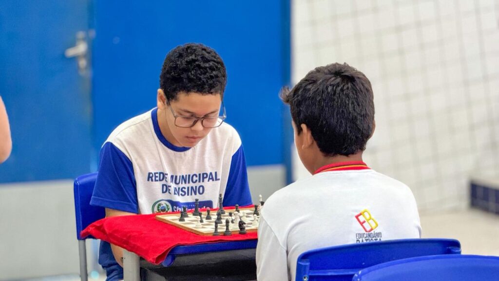 Xadrez e tênis de mesa definem campeões nos Jogos Escolares de Chã Grande
