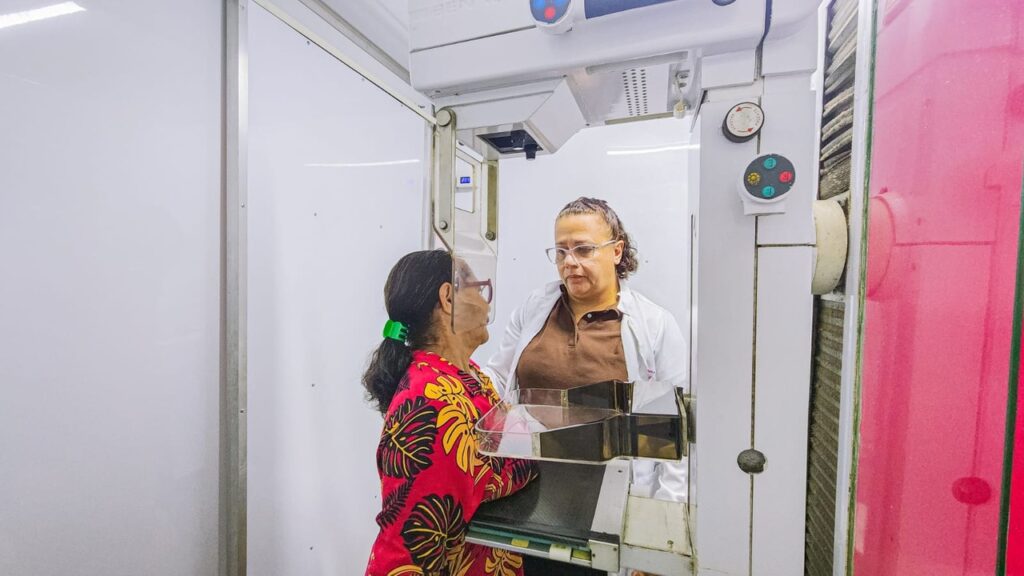 Cabo de Santo Agostinho amplia acesso à mamografia com unidade móvel e exames gratuitos