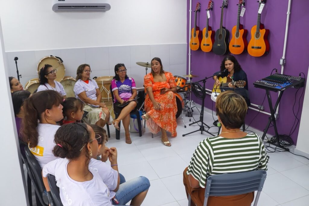 Secretaria da Mulher do Cabo abre inscrições para aulas gratuitas de música voltadas ao público feminino